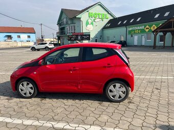 Toyota Aygo automat - 8