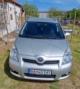 Toyota Corolla Verso  1,8 VVTI 95KW - 8