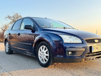 Ford Focus 2 sedan benzin/LPG - 8