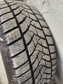 Predam elektrony na touareg 235/65 r17 - 8