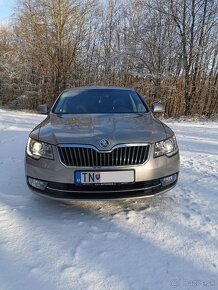 ŠKODA SUPERB 2.0TDI DSG - 8