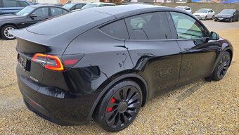 Tesla Model Y Performance Dual Motor LR 75kWh 534k,Ťažné✅️ - 8