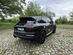 Porsche Cayenne S 2015 - 8