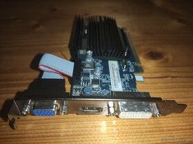 Predám nefunkčné GPU SAPPHIRE Radeon HD6450 - 8