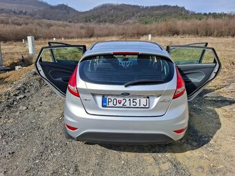 Predám Ford Fiesta 1.4 TDCI, 50 kW TITANIUM - 8