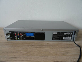 DVD a VHS Combo videorekordér Philips DVP3100V- 6 hlav, HIFI - 8