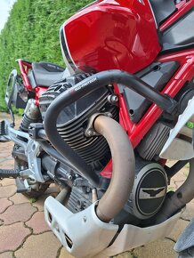 Moto Guzzi V85TT Evocative model 2019 euro4 - 8