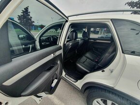 Kia Sorento 2.2 CRDI - 8