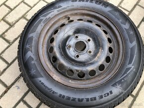 Zimné pneumatiky 195/65 r15 na diskoch 5x112 - 8