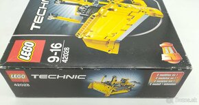 LEGO Technic 42028 Bulldozer - 8