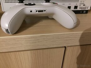 Predám plne funkčný Xbox one s 1tb - 8