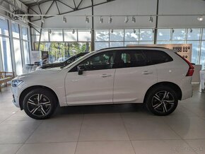 Volvo 2.0 B4 AUT AWD R-Design + možnosť 3 ročnej záruky - 8