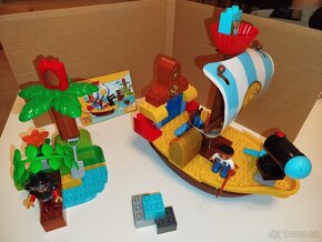 Lego Duplo pirátska loď - 8