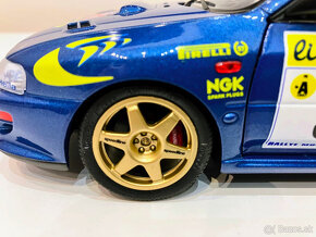 1:18 Subaru Impreza Subaru Impreza 22b - 8