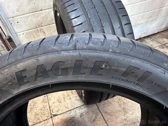 235/45R17 letne - 8