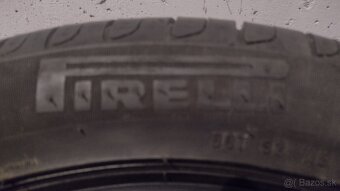 235/45R18 - 8