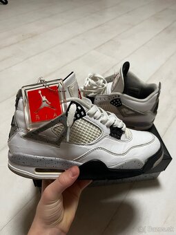 Air Jordan 4 White Cement - 8