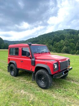 Land Rover Defender 90 - 8