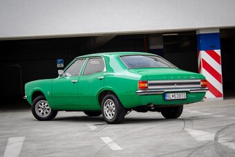 Ford Cortina MKIII 1600 GXL - 8