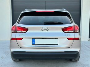 HYUNDAI I30 CW 1.4 T-GDI FAMILY 103kW / SK AUTO / 1.MAJITEĽ - 8