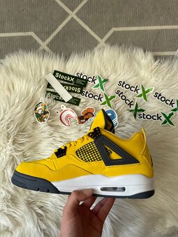 Jordan 4 - 8