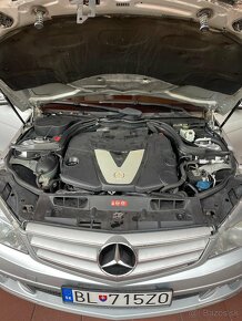 Mercedes Benz C320 CDI V6 - 4x4 - 8