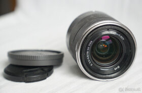 Sony SEL 18-55mm  f/3,5-5,6 OSS - 8