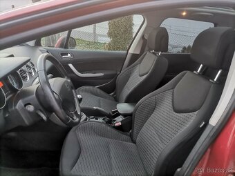 Peugeot 308 SW 7-miestne - 8