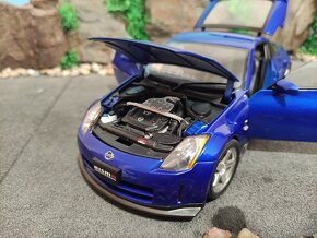 Prodám model 1:18 Nissan 350z nismo AUTOart - 8