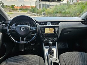 ŠKODA OCTAVIA III COMBI 1.6 TDI DSG 2015 - 8