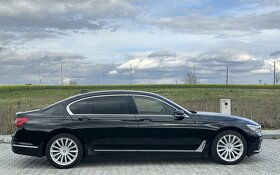 BMW 750Li xDrive INDIVIDUAL,r.v. 6/2017,134.807km,TOP výbava - 8