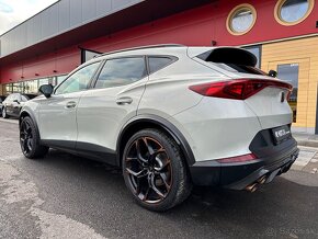 CUPRA Formentor 2.5 TSI 287kW DSG 4x4 VZ5 Limitovaná edícia - 8