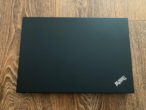 ThinkPad T490 - 8