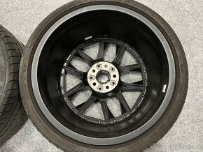 Sada kolies (4ks) R20 BMW 5 G30 G31 Styling 1001I V-Spoke - 8