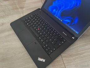 15"/Lenovo/Notebook/i5-4200/8GB RAM/256GB SSD/2x Grafika - 8