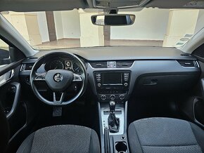 Škoda Octavia Combi 1.6 TDI DSG Business Navi DVD Orig. KM - 8
