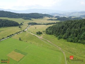 Pozemky v Komjatnej na predaj - 8