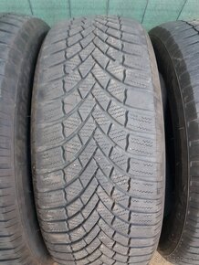 Predám 4x zimné pneumatiky Bridgestone Blizzak LM005  205/55 - 8