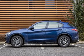 Alfa Romeo Stelvio - 8