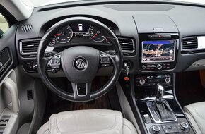 Volkswagen Touareg II 3.0 V6 TDI 240K - 8