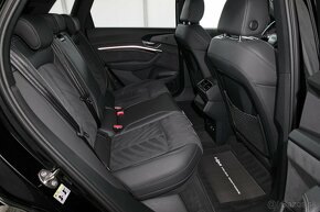 Audi e-tron S-line Quattro 55 300kW B&O Matrix Tažné 2022 - 8