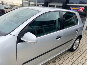 VOLKSWAGEN GOLF V 1.6 benzin - 8