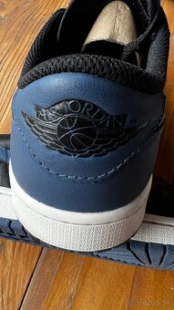 Jordan 1 Low OG - 8