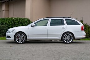 Škoda Octavia Combi 2.0 TDI CR DPF RS DSG - 8