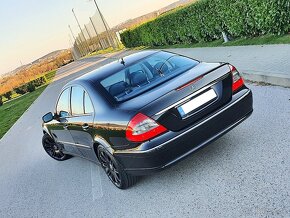 Mercedes-Benz trieda E 220 CDI W211 Facelift Avantgarde - 8