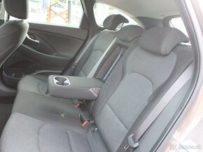 AKCE Hyundai i30 WG 1.0T-GDI 88kW SMART ZÁRUKA DPH - 8