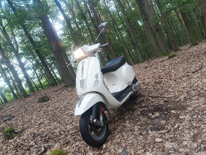 Vespa 125 Sprint - 8