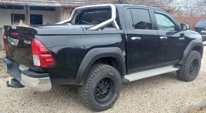 Toyota Hilux DC 2.4 I D-4D Executive A/T - 8