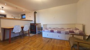 Prenájom ŠTÝLOVÝ, zariadený APARTMÁN s terasou v RD, samosta - 8