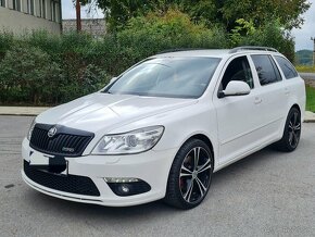 ŠKODA OCTAVIA RS 2.0 CR TDI COMBI - 8